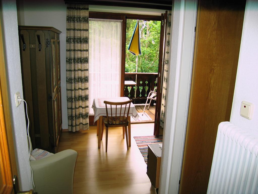 Gaestehaus Sonnenwinkel - Villa Roesler Sankt Wolfgang im Salzkammergut Room photo