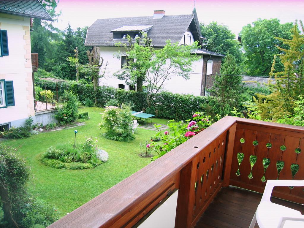 Gaestehaus Sonnenwinkel - Villa Roesler Sankt Wolfgang im Salzkammergut Room photo